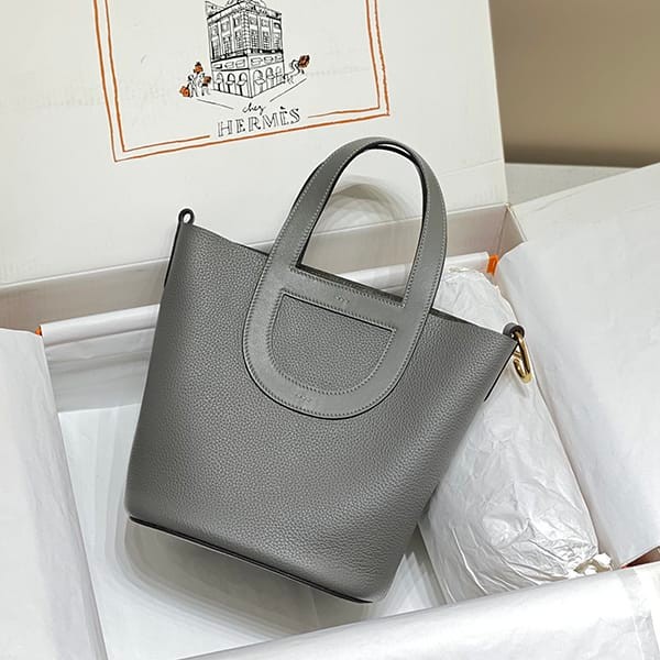 入手困難 エルメス インザループ18 コピー ゴールド金具 ハンドバッグ ery14508