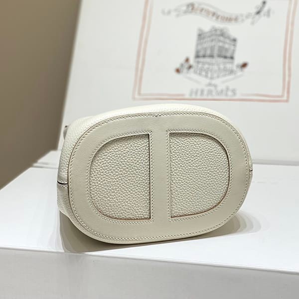 入手困難 エルメス コピー インザループ18 ゴールド金具 ハンドバッグ ero90546