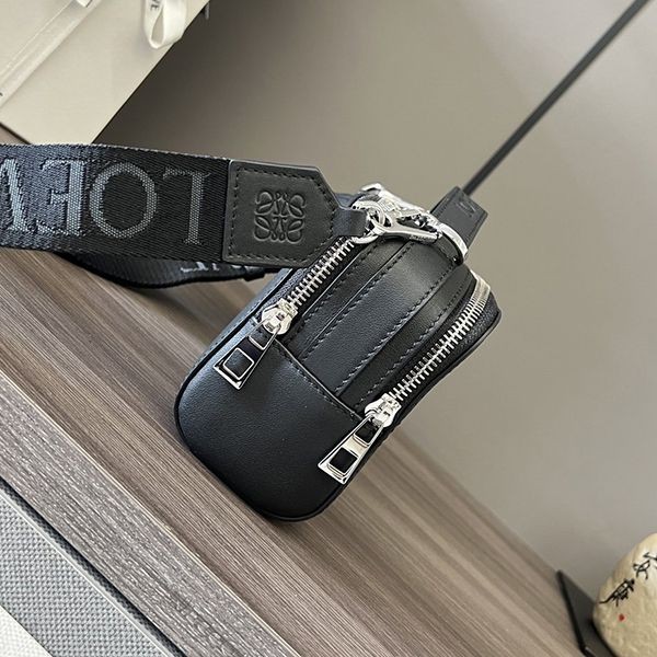 ロエベ カメラバッグ 偽物 ミニ クロスボディバック lov77223