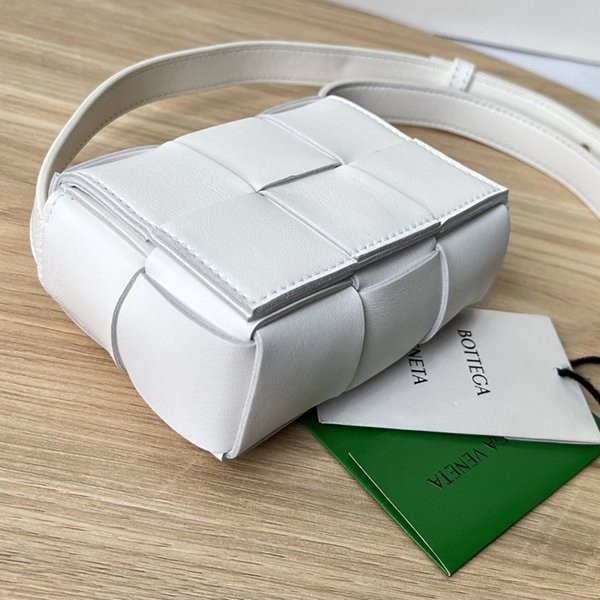 新色登場★ボッテガ ヴェネタ キャンディー 偽物カセット クロスボディミニバッグ box20608