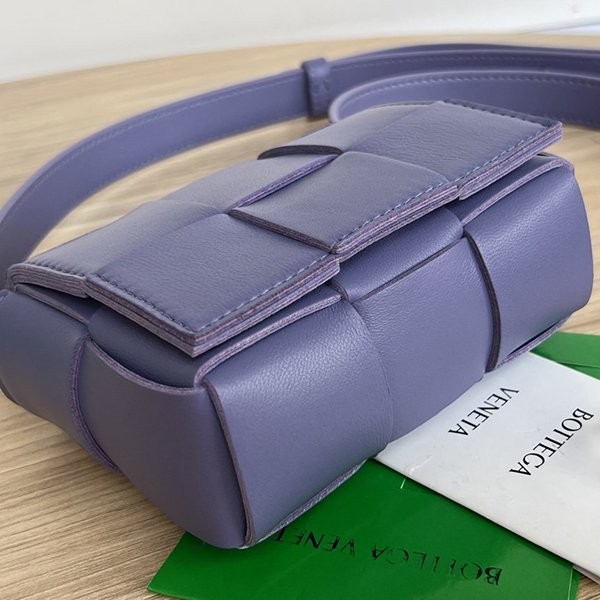ボッテガ ヴェネタ キャンディー カセット クロスボディ偽物ミニバッグ☆超人気☆ bod61109