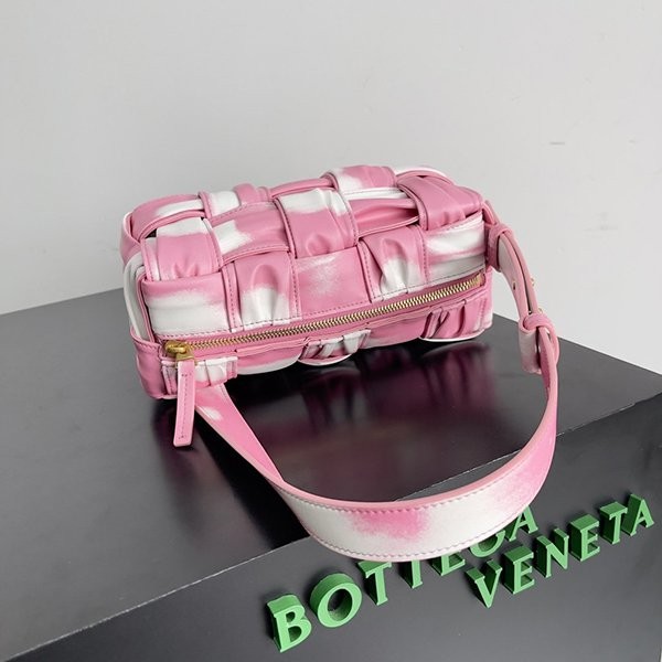 大人気！注目度抜群！ボッテガヴェネタハンドバッグ コピー bov55690