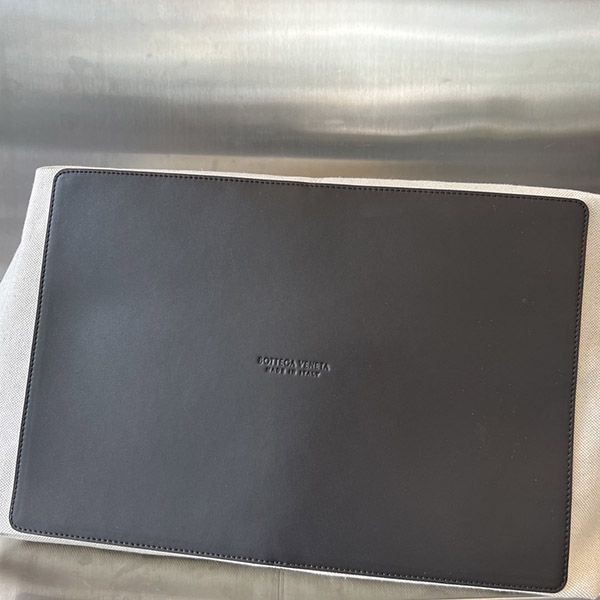 すぐ届く ボッテガヴェネタ Flip Flap 偽物 ラージ トートバッグ bot80586