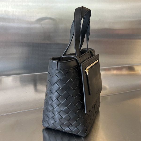 ボッテガヴェネタ スモール コピー フリップ フラップ ハンドバッグ bow29339