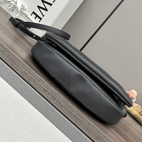 大人気!ロエベ Paseo パセオ サッチェルバッグ コピー lol98128