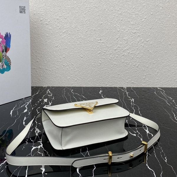 超話題!プラダ サフィアーノレザー 偽物ショルダーバッグ puk71707