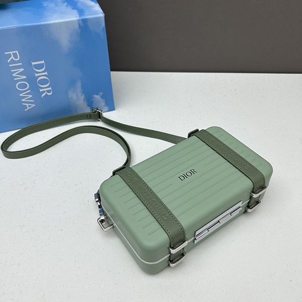 限定希少 ディオール リモワ 偽物 クラッチバッグ deg16381
