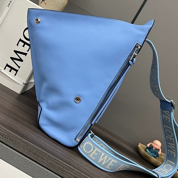 最新でオシャレロエベ アントン スリング バッグ コピー low58848