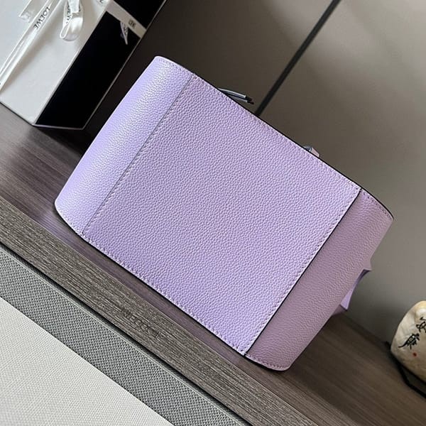 セール新作ロエベ ハンモック コピー ドローストリング ショルダーバッグ lov60772