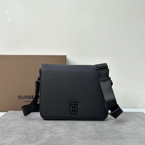 新作入手困難バーバリー メッセンジャーバッグ コピー Bai79133
