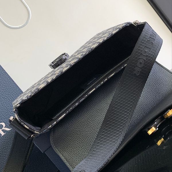 入手困難品！ディオール SADDLE メッセンジャーバッグ 偽物 1ADPO049