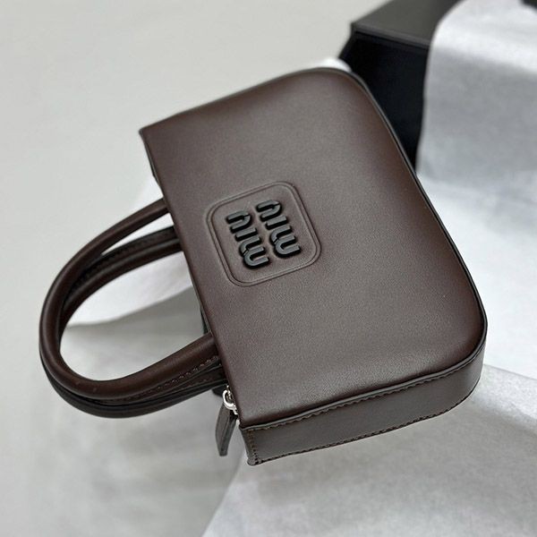 n級品 おすすめ ミュウミュウ アルカディコピー トップハンドルバッグ myo57966