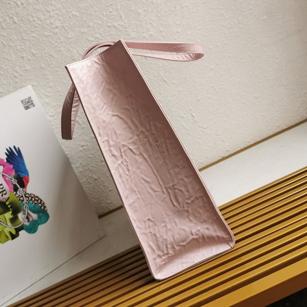 n級品 おすすめプラダ スーパーコピー スモール ナッパレザー トートバッグ puk00100