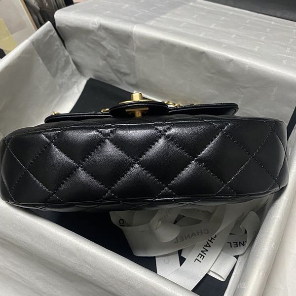 〔かわいいデザイン♪〕シャネル トップハンドルバッグ コピー N級品 AS4573