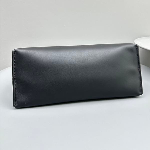 追跡付き 安いThe Row トートバッグ 偽物 Sienna leather tote 3色 zad90602