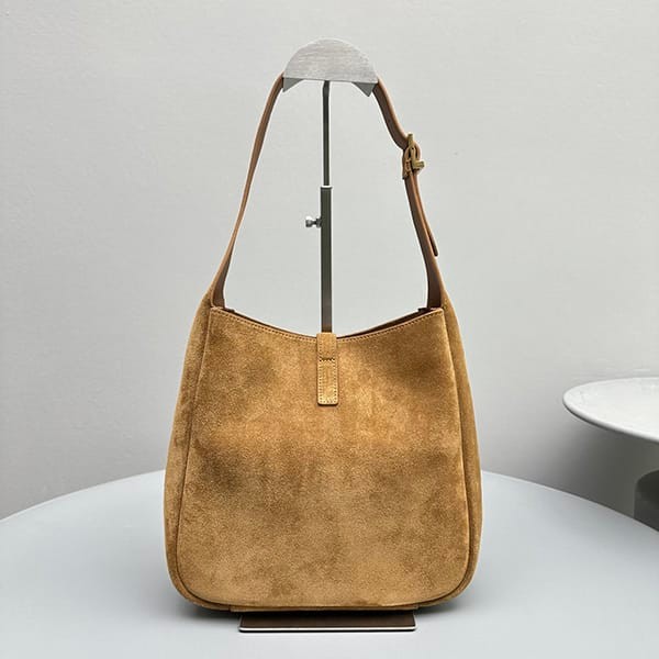 世界中で大人気♪サンローラン 偽物 スモールスープル スムースレザーバッグ 2サイズ Sac52225