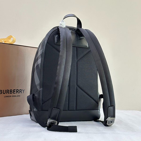 【大特価】バーバリー ロッコ バックパック コピー Bat31509
