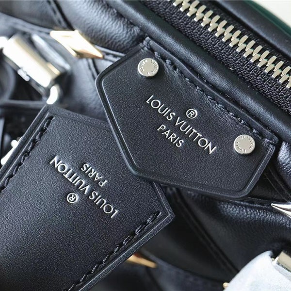 すぐ届 ルイヴィトン ナノ・アルマ ハンドバッグ 偽物 マルタージュ 美しいスタッズ M83019