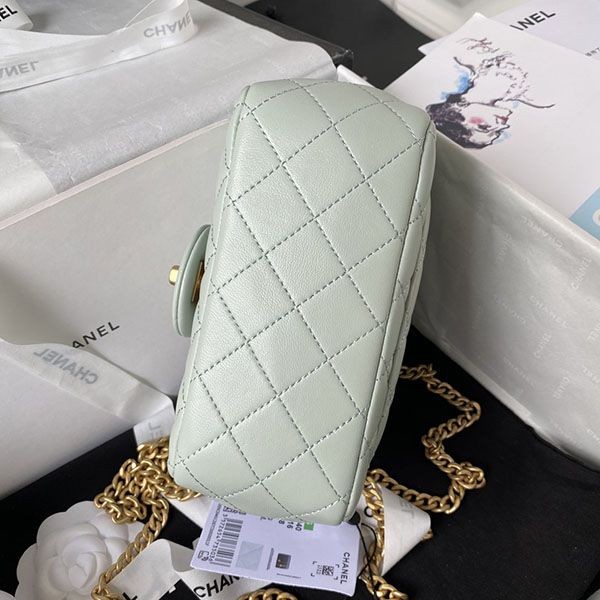 絶対欲しい！シャネル ミニ フラップバッグ shy12028