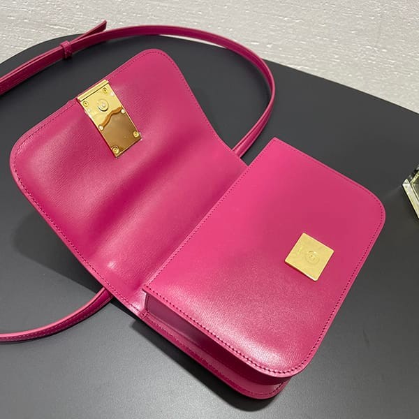 最新でオシャレロエベ シルク カーフスキン スモール Goyaバッグ 偽物 log95144