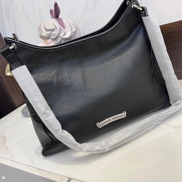 セレブ多数愛用 クロムハーツトートバッグ スーパーコピーレザー Kuq02751