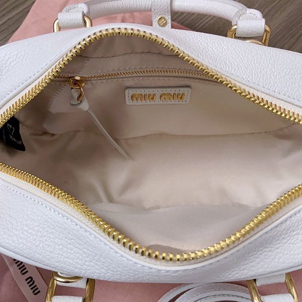 ミュウミュウ コピー レザー ロゴ ショルダー トップハンドルスモールバッグ myl08247