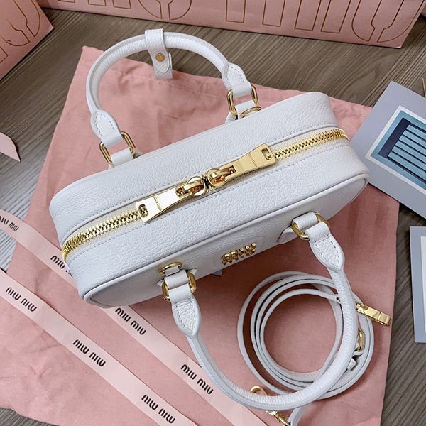 ミュウミュウ コピー レザー ロゴ ショルダー トップハンドルスモールバッグ myl08247