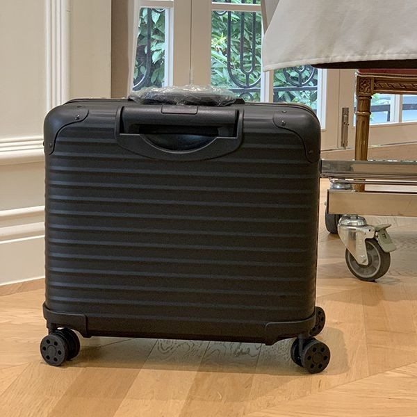 高品質♪♪♪リモワ ステルス ビジネスト スーツケース コピー28L rix28954