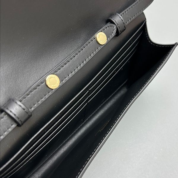 【ミュウミュウ】レザーxコード ショルダーストラップ付 レザー 財布 コピー myw92305