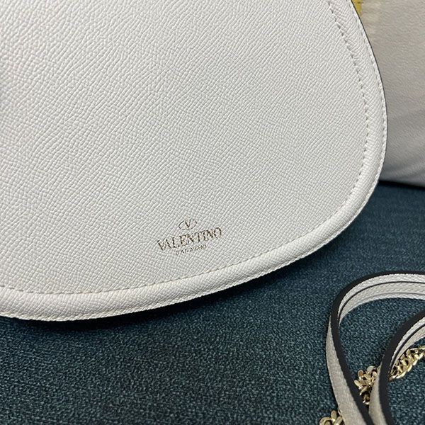 稀少 ヴァレンティノ V Logo Leather 偽物 ショルダーバッグ Vuw52748