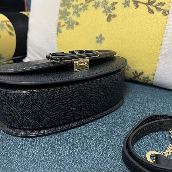 入手困難 ヴァレンティノ V Logo Leather ショルダーバッグ Vuv85120