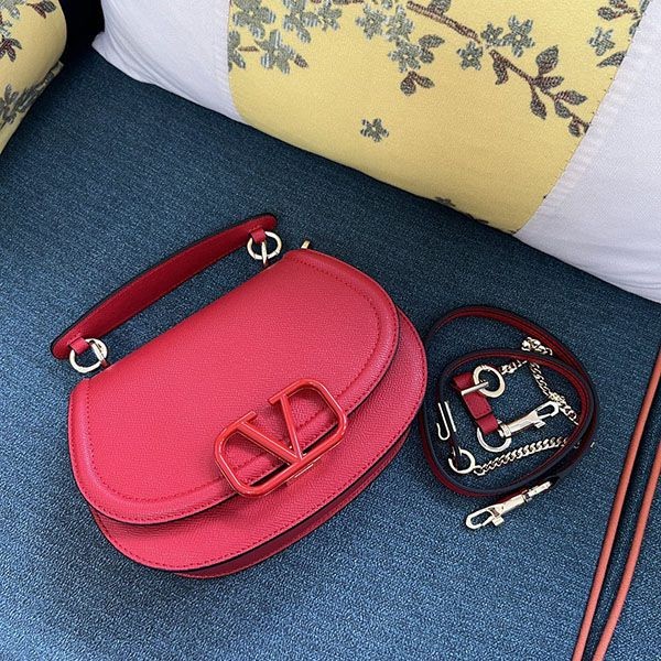 お洒落 ヴァレンティノ コピー V Logo Leather ショルダーバッグ Vuc53507