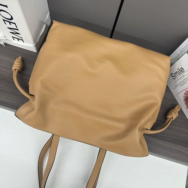 絶対欲しい！ロエベ フラメンコクラッチ コピー ミニ ナパカーフ lob18938