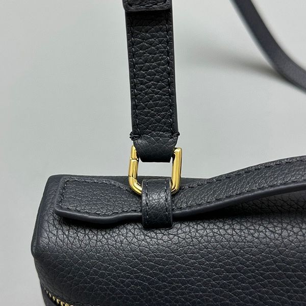 ロロピアーナ エクストラ ポケット ポーチ L19 偽物ショルダー バッグ rok46578