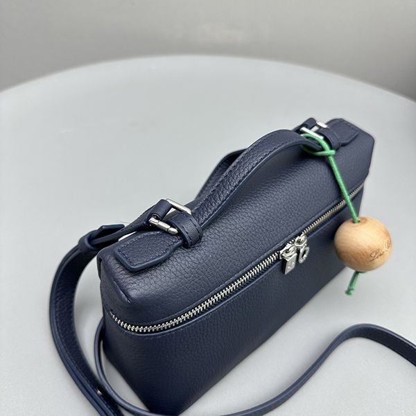ロロピアーナ エクストラ コピーポケット ポーチ L19 ショルダー バッグ rop99335