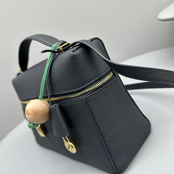 《大人気》ロロピアーナ◆エクストラ・カーフ レプリカレザー ショルダー バッグ L27 rou45464