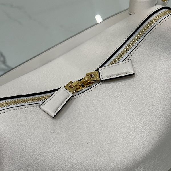 セール新作 24SS プラダ レザー ハンドバッグ 偽物 puu54895