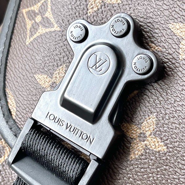 新作 ルイヴィトン トレイル メッセンジャーバッグ コピー モノグラム M46972