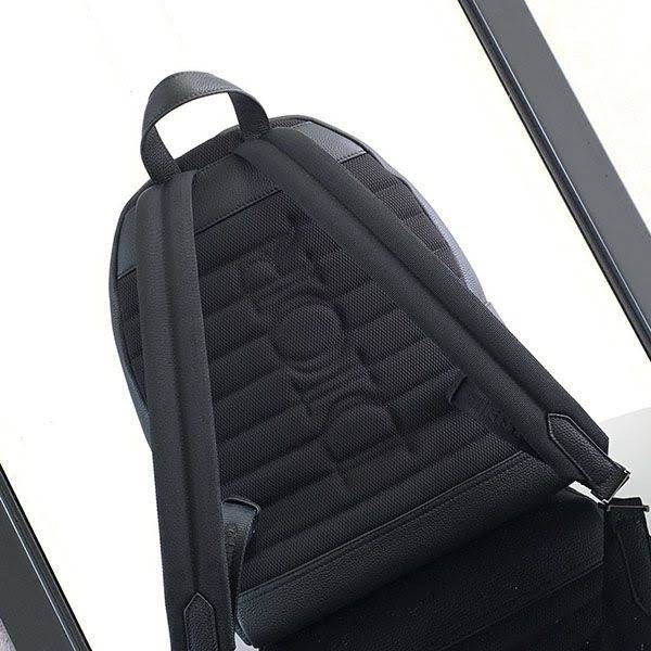 確保済み ディオール バックパック コピー グラビティレザー dek62687