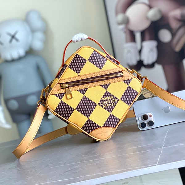 【コーデのアクセントに♡】ルイヴィトン 偽物 LV チェス・メッセンジャー N40547