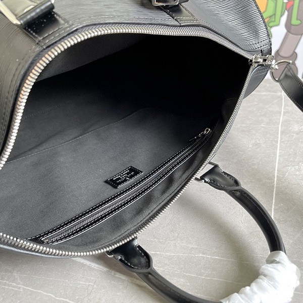 ルイヴィトン シュプリーム 偽物 エピ キーポル・バンドリエール45 ボストンバッグ M53433