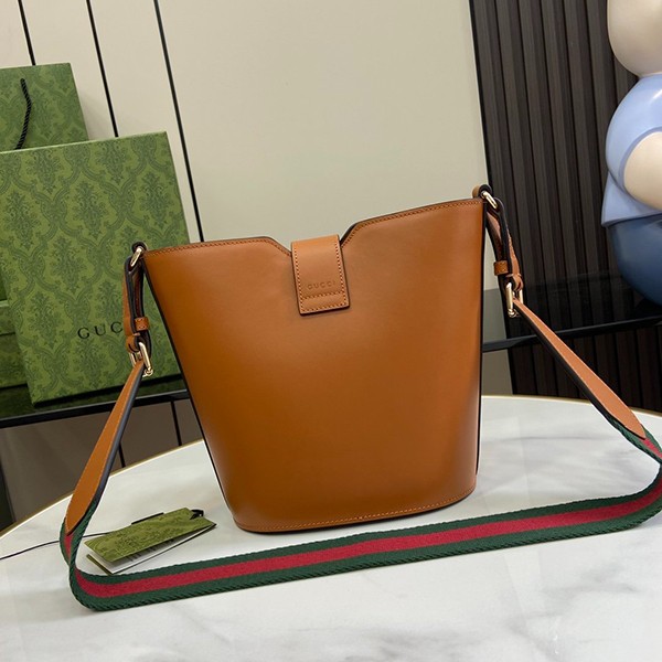 ＊大人かっこいい＊グッチ ミニ バケット ショルダーバッグ コピー 2色 gud35537