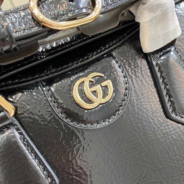 グッチ Diana Medium patent レザー トートバッグ 偽物 gud37036