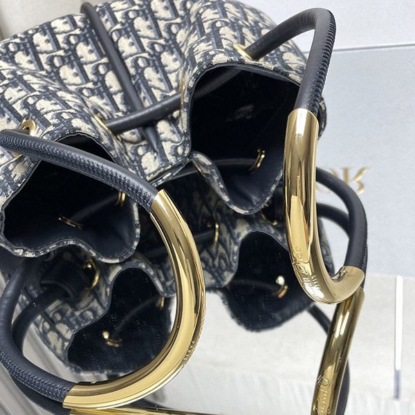 ☆超人気☆ ディオール Nolita dミディアムバッグ パロディ ded22332