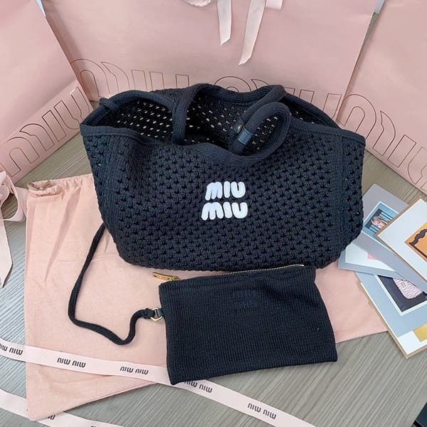 稀少ミュウミュウ Crochet handbag クロッシェハンドバッグ 偽物 mym09561