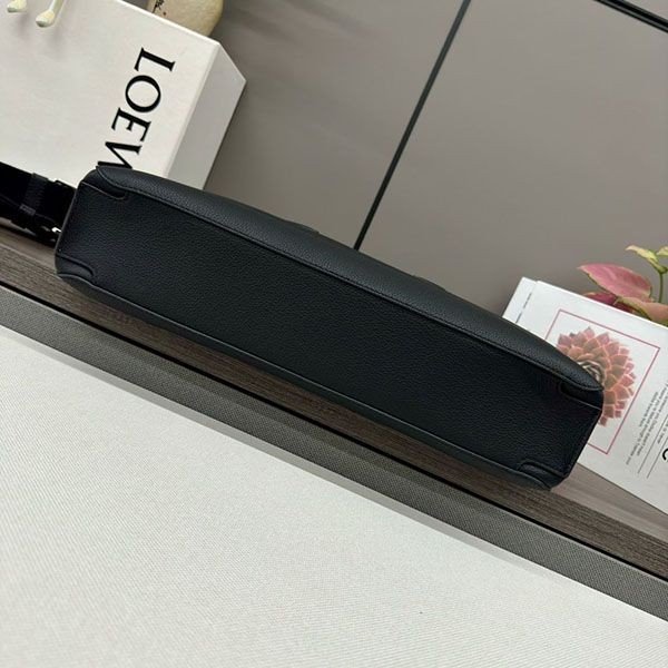 素敵な ロエベ ゴヤ レザー ブリーフケース スーパーコピー lon35909