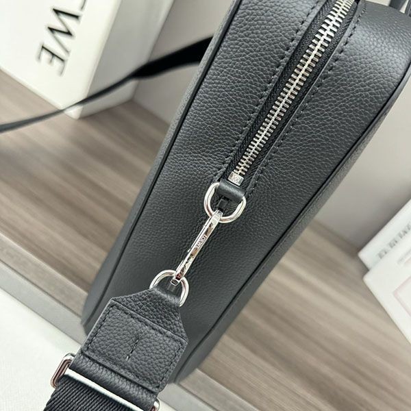 素敵な ロエベ ゴヤ レザー ブリーフケース スーパーコピー lon35909