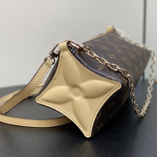 【横から見てもお洒落★】ルイヴィトン LV ブルームポーチ コピー M11303/M11672 M11303