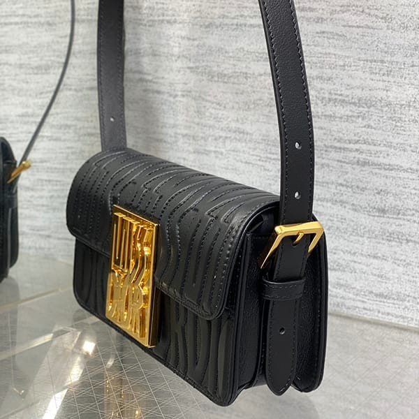 入手困難Miss ディオール Allover キルティング カーフスキン バッグ 偽物 deu40772