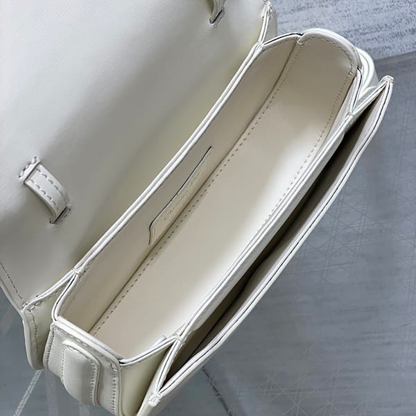 人気No1ディオール 偽物 30 Montaigne Avenue トップハンドルバッグ deh31822